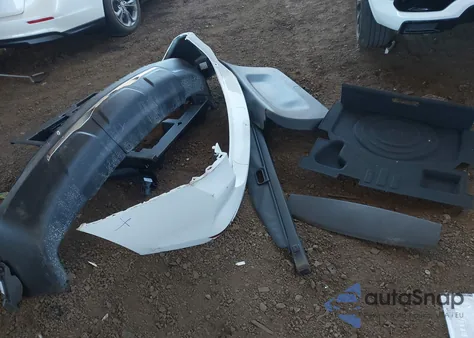 2023 Chevrolet Equinox Awd 2Fl z USA, uszkodzony, nr VIN 3GNAXTEG6PS198679